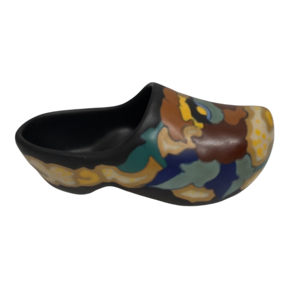 Royal Gouda Holland Regina Hand Painted Ceramic Dutch Clog Shoe Collectible